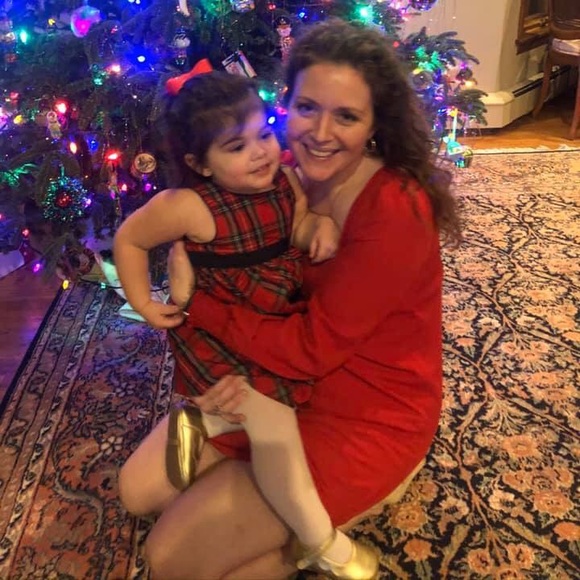 Meet your Posher, Alexandra - Picture 2 of 3